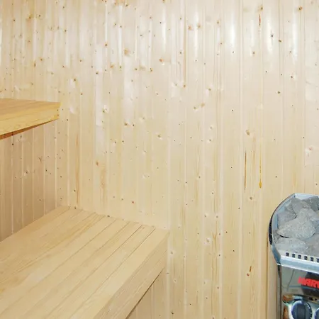 Stunning Home In Tranekaer With Sauna *