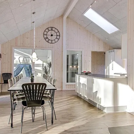 Beach Front Home In Tranekaer With Sauna *