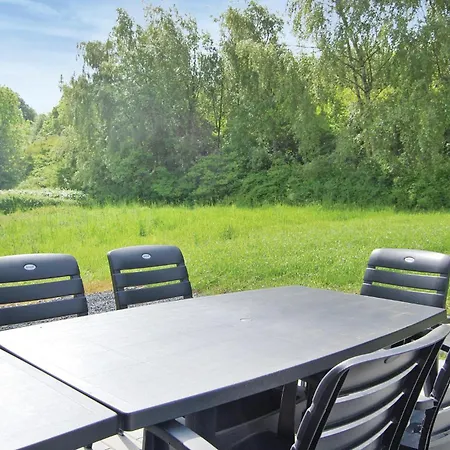 6 Bedroom Beautiful In Tranekaer Prázdninový dům Tranekær