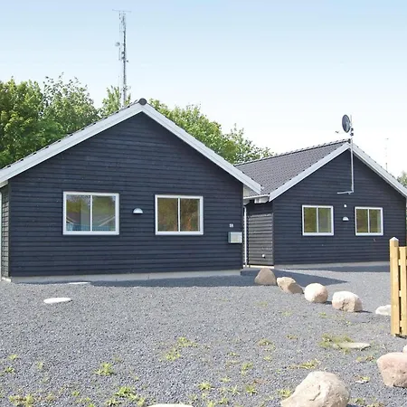 6 Bedroom Beautiful In Tranekaer *