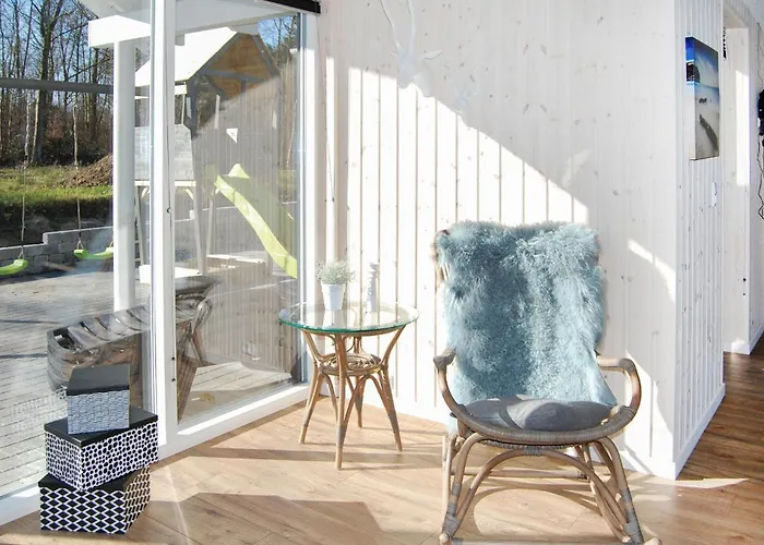 6 Bedroom Beautiful In